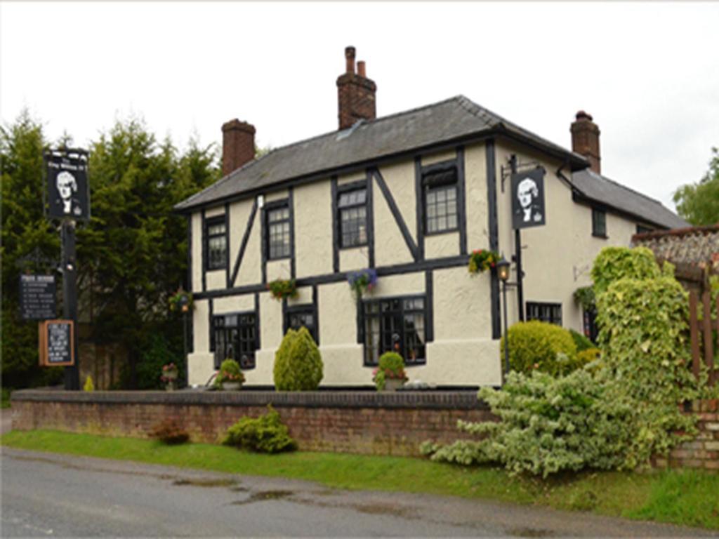 The King William IV Bed & Breakfast Royston Eksteriør bilde
